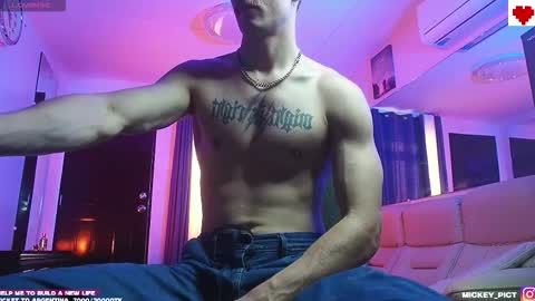 Mickey online show from October 15, 11:16 pm