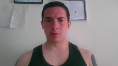 Snapshot of mickseb chatting on September 22, 3:05 pm mickseb online show from September 22, 3:05 pm