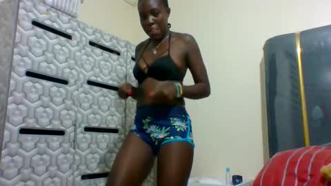 mickyhailey online show from March 3, 6:13 pm
