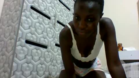 mickyhailey online show from February 22, 8:20 pm
