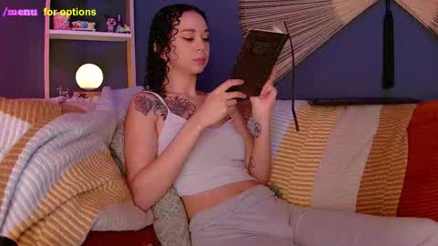 Snapshot of midnight__muse chatting on September 14, 4:59 am Rain online show from September 14, 4:59 am
