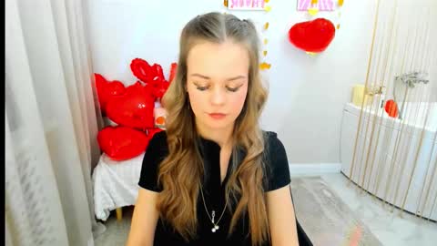 midnighteaura online show from February 9, 6:32 pm