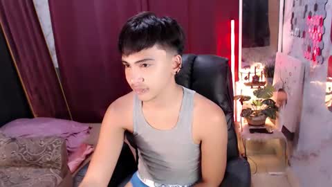 Kitty online show from December 1, 1:03 am