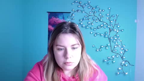 Mariana online show from October 29, 12:29 pm