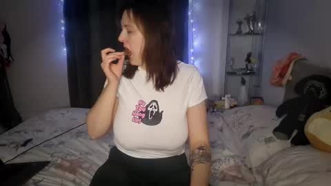 Midnight online show from November 3, 2:51 pm