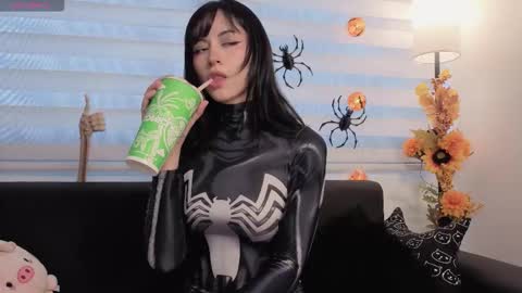 midori__san online show from October 26, 6:18 pm