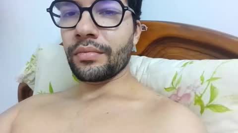 Sam online show from December 14, 4:02 pm