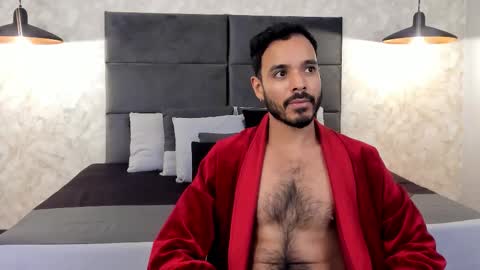 miguelsanfrancisco online show from December 3, 7:03 pm