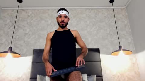 miguelsanfrancisco online show from September 29, 2:16 pm