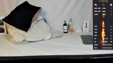 miguel online show from February 11, 7:56 am