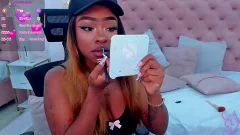 Snapshot of miia_schwarz chatting on September 14, 9:44 am Miia Schwarz online show from September 14, 9:44 am