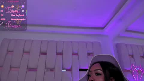 Miia Schwarz  online show from May 8, 12:27 am