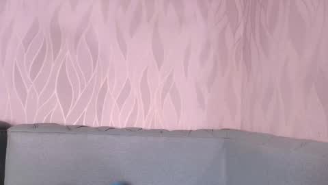 miia scoott  online show from November 10, 12:30 pm