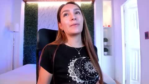 Miia 3 online show from October 20, 12:21 pm