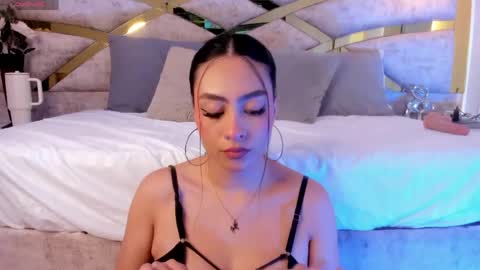 miia_velvet online show from May 1, 3:55 am