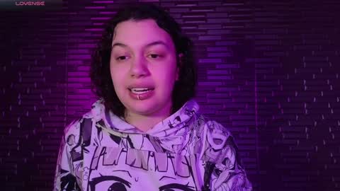 Snapshot of miia_zarate chatting on February 6, 9:06 pm Ma - online show from February 6, 9:06 pm