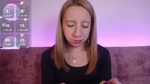 MIIA     online show from October 10, 1:11 am