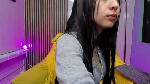 miilu  online show from November 13, 4:37 am