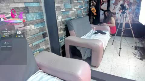 Snapshot of miiss_evaa chatting on March 3, 11:00 am miiss_evaa online show from March 3, 11:00 am