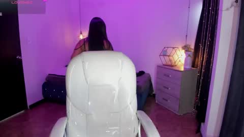 miiss_greyy online show from September 19, 12:20 pm