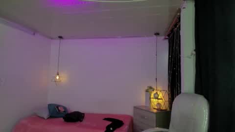 miiss_greyy online show from October 8, 11:49 am