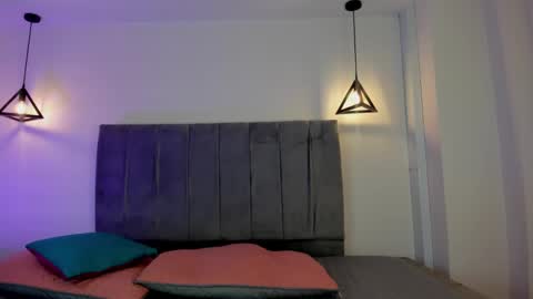 miiss_greyy online show from March 2, 7:02 pm