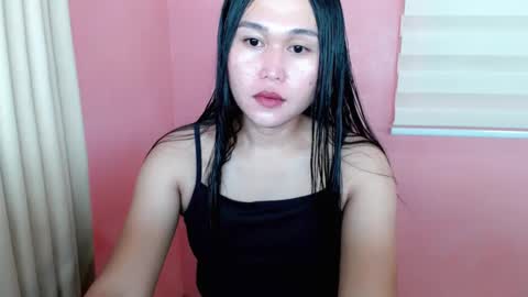 Hi im Avah online show from March 1, 10:13 am