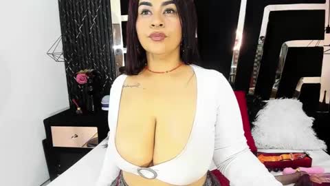 Mikaela Lust online show from February 13, 8:34 pm