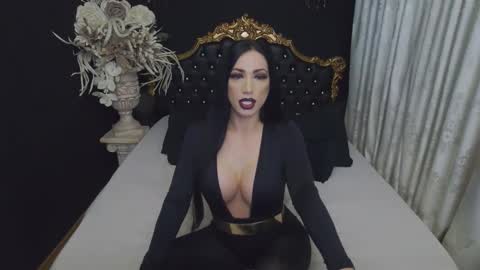 Mikaela online show from March 1, 5:44 am