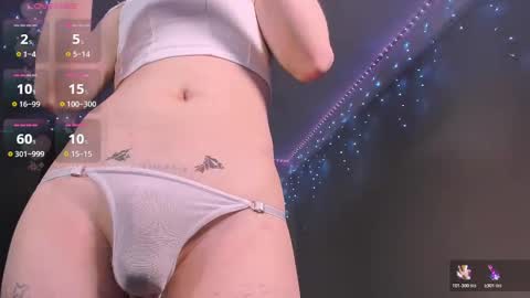 mikaella_nicole online show from April 24, 8:22 pm