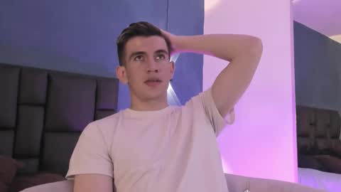 mikael online show from February 25, 4:27 am