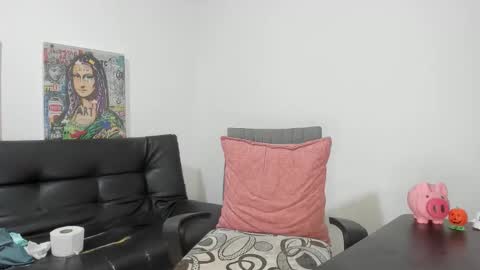 mike3xxx online show from November 11, 2:25 am