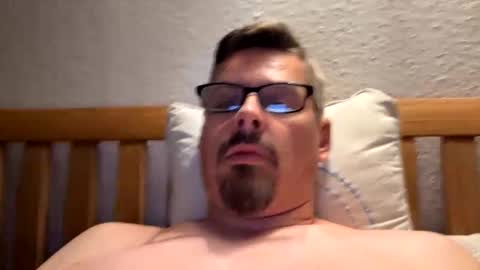 mike4u26 online show from October 4, 10:07 pm