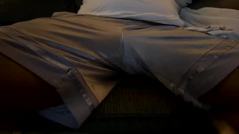 mike66730 online show from October 13, 4:58 am