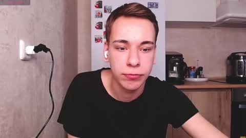 mike_0312 online show from October 14, 9:34 am