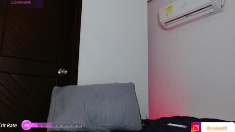Snapshot of mike_d1030 chatting on December 14, 2:55 am mike_d1030 online show from December 14, 2:55 am