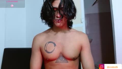 Snapshot of mike_d1030 chatting on September 17, 2:37 am mike_d1030 online show from September 17, 2:37 am