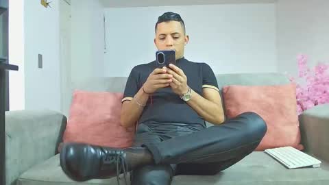 Im Mike online show from February 18, 12:27 pm