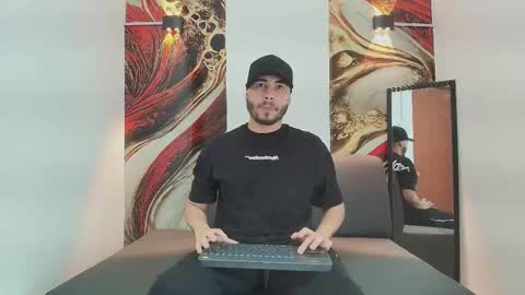 MIKE online show from December 17, 9:32 pm