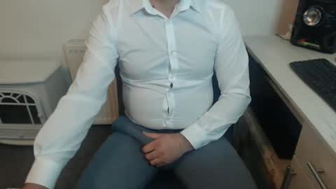 MikeMaster online show from December 2, 3:42 pm