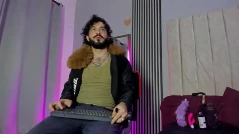 Mike Parker online show from December 16, 5:47 am