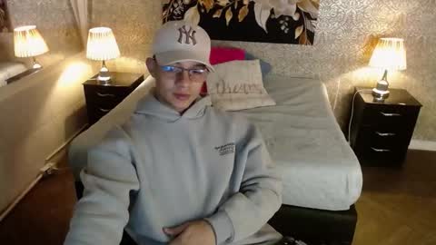 Mike online show from November 15, 2:18 pm