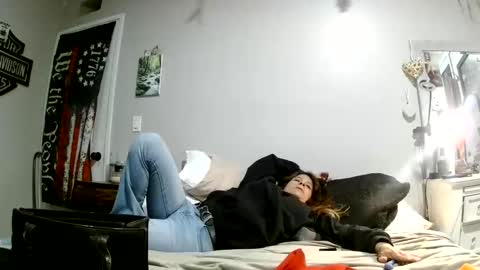 mikeandstacyhebert831 online show from March 31, 5:57 pm