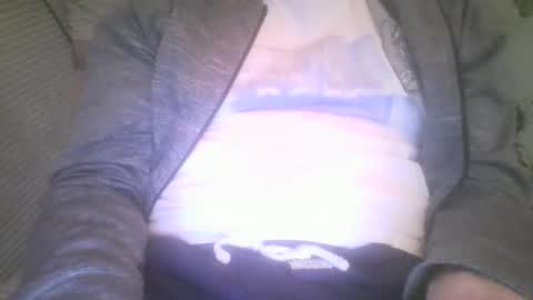 mikehockishuge9 online show from April 9, 10:37 pm