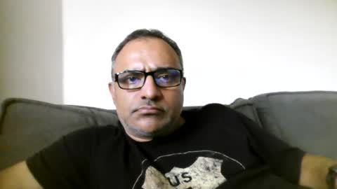 mikej143 online show from June 13, 12:32 am