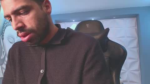 MIKE PARK  online show from September 17, 11:24 am