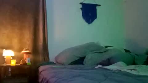 miker182041 online show from January 15, 9:07 am