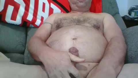 Snapshot of mikes6inch chatting on February 15, 8:00 am mikes6inch online show from February 15, 8:00 am
