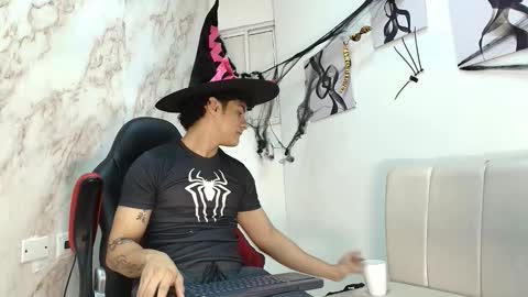 mikey_banji online show from October 21, 12:32 pm