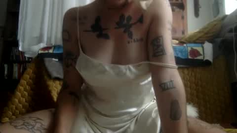 Leo hehimtheythem online show from October 13, 4:42 pm